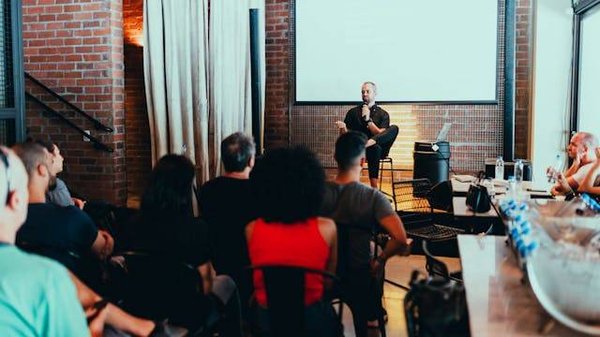 Organiser un séminaire d'entreprise réussi en Occitanie